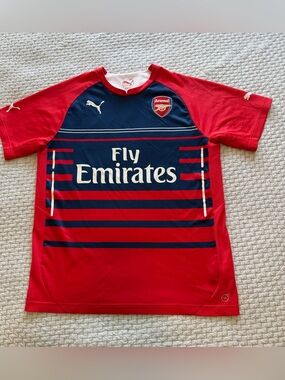 Arsenal FC Official Puma Soccer Jersey Size L Youth